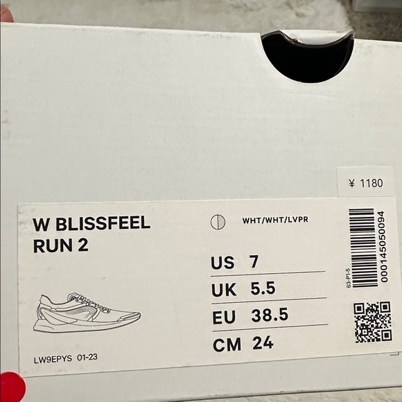 🌴 NWT Lululemon Blissfeel Run 2 Sneaker